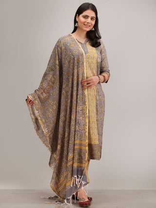 Jashn Ayma - Set of Kurta Pants & Dupatta - KS01GXXXD
