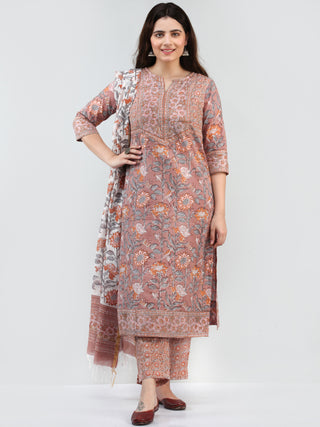 Zohra Saiz - Set of Kurta Pants & Dupatta - KS16A2505D