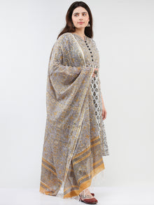 Zohra Farah - Set of Kurta Pants & Dupatta - KS17A2506D