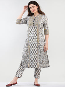 Zohra Mirza - Set of Kurta Pants & Dupatta - KS17B2506D