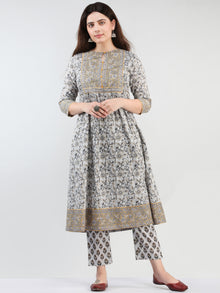 Zohra Nabela - Set of Anarkali Kurta Pants & Dupatta - KS18A2506D