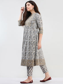 Zohra Nabela - Set of Anarkali Kurta Pants & Dupatta - KS18A2506D