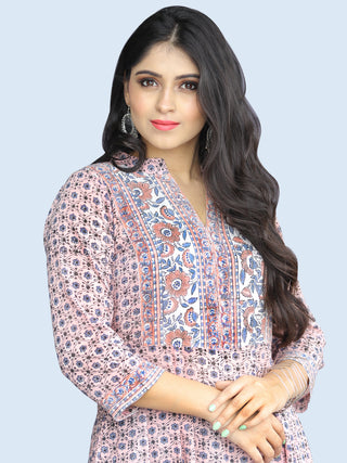 Jashn Farhat - Set of Kurta Palazzo & Dupatta - KS25A2179D