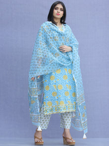 Jashn Yasmi - Set of Kurta Pants & Dupatta - KS54B2311D