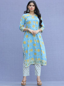Jashn Yasmi - Set of Kurta Pants & Dupatta - KS54B2311D