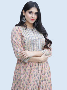 Jashn Nasreen - Set of Kurta Palazzo & Dupatta - KS25C2176D