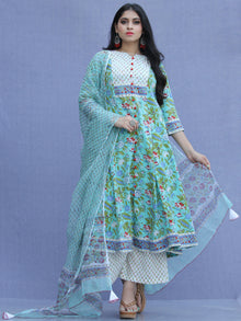 Jashn Sanaz - Set of Kurta Palazzo & Dupatta - KS69A2308D