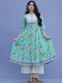 Jashn Sanaz - Set of Kurta Palazzo & Dupatta - KS69A2308D