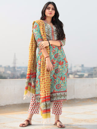 Jashn Isha - Set of Kurta Pants & Dupatta - KS60G2400D