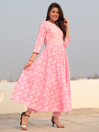 Raas Abeer - Set of Flared Kurta & Pants With Gotta Work - KS82B2391