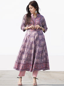 Nayab Samaira - Set of Kurta Pants & Dupatta - KS25R2533D