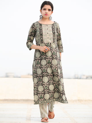 Bahaar Adara - Set of Kurta Pants & Dupatta - KS148A2444D