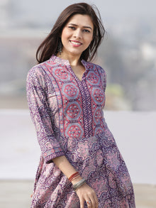 Nayab Samaira - Set of Kurta Pants & Dupatta - KS25R2533D