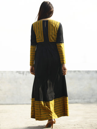 Black Beige Green Long Ikat Cotton Rayon Dress With Knife Pleats -  D168F858