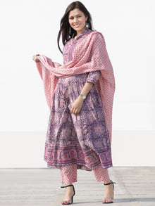 Nayab Samaira - Set of Kurta Pants & Dupatta - KS25R2533D