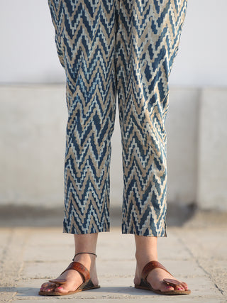 Bahaar Rada - Set of Kurta Pants & Dupatta - KS60L908D