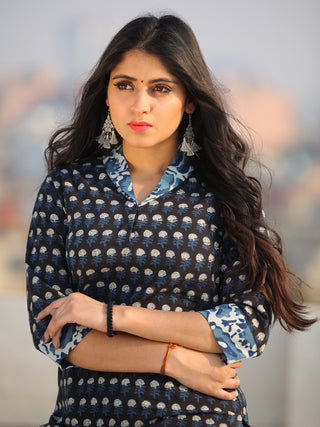 Bahaar Rafah - Set of Kurta Pants & Dupatta - KS109A2130D