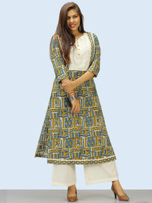Bahaar Aadhina - Set of Kurta Palazzo & Dupatta - KS43A2257D