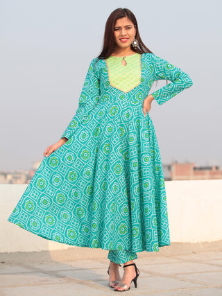 Raas Chaak - Set of Bandhini Kurta & Pants  - KS84A2380