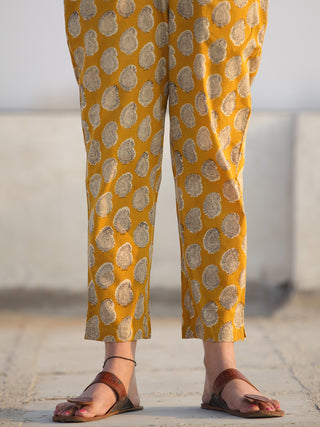 Bahaar Rabiqa - Set of Kurta Pants & Dupatta - KS110A1343D