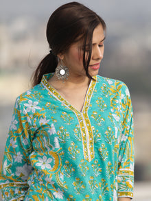 Nayab Gulrang - Kurta - KK01H2524