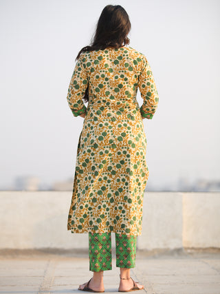 Bahaar Rafia - Set of Kurta Pants & Dupatta - KS60M1369D