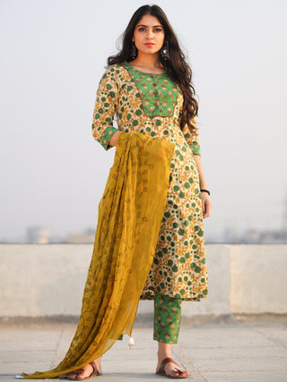 Bahaar Rafia - Set of Kurta Pants & Dupatta - KS60M1369D