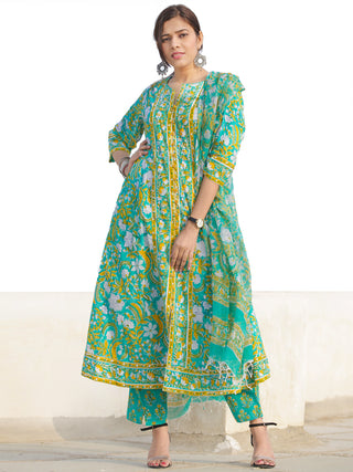 Nayab Nagma - Set of Kurta Pants & Kota Doria Dupatta - KS29P2524D