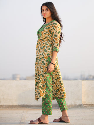 Bahaar Rafia - Set of Kurta Pants & Dupatta - KS60M1369D
