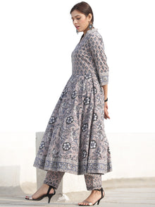 Nayab Zafraan - Kurta - KK33D2534