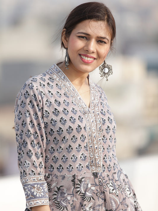 Nayab Zafraan - Kurta - KK33D2534