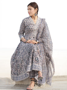 Nayab Zafraan - Set of Kurta Pants & Kota Dupatta - KS33D2534D