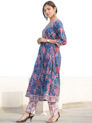 Nayab Aaira - Set of Kurta Pants & Kota Dupatta - KS64C2537D1