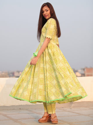 Raas Nadya - Set of Angrakha Bandhani Kurta & Pants  - KS86A2206
