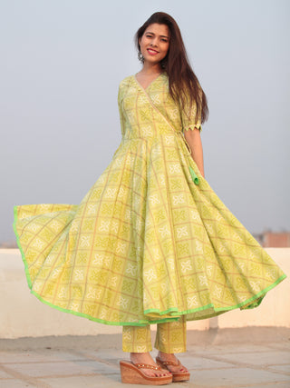 Raas Nadya - Set of Angrakha Bandhani Kurta & Pants  - KS86A2206