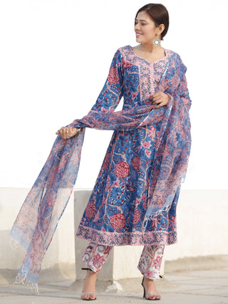 Nayab Aaira - Set of Kurta Pants & Kota Dupatta - KS64C2537D1