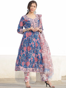 Nayab Gulerana - Set of Kurta Pants & Dupatta - KS64D2537D2