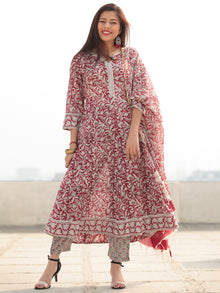 Jashn Saara - Set of AnarKali Kurta Pants & Dupatta - KS57C2405D