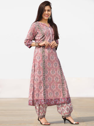 Nayab Ameera - Set of Kurta Salwar Pants & Dupatta - KS65A2526D