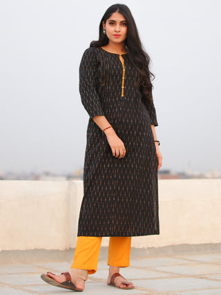Tagai Aiyla- Set of Ikat Kurta & Pants  - KS46E667