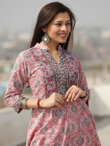Nayab Farhat - Kurta - KK25D2526