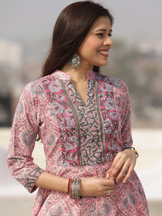 Nayab Farhat - Kurta - KK25D2526