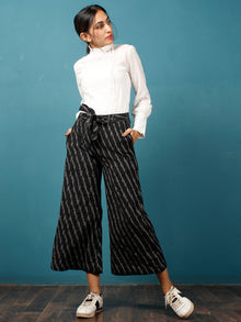 Black Grey Hand Woven Ikat Culottes Trousers With Belt- T032F1251
