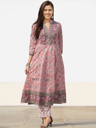 Nayab Farhat - Set of Kurta Pants & Dupatta - KS25D2526D