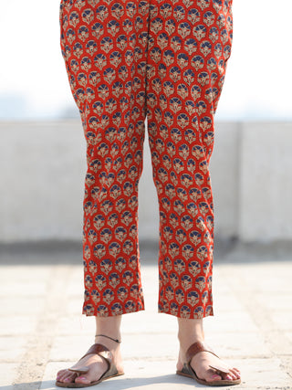 Bahaar Nafisa - Set of Kurta Pants & Dupatta - KS90D1349D