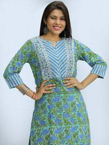 Rangrez Fazeen - Set of Kurta Pants & Dupatta - KS50A2304D