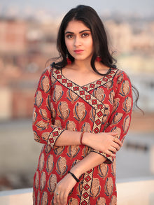 Bahaar Ajib - Set of Kurta Pants & Dupatta - KS102A2152D