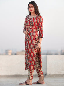 Bahaar Ajib - Set of Kurta Pants & Dupatta - KS102A2152D