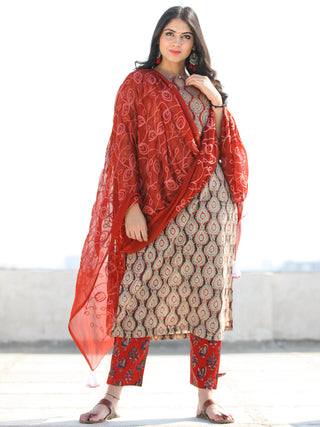 Bahaar Naira - Set of Kurta Pants & Dupatta - KS60J1812D