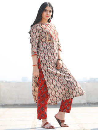 Bahaar Naira - Set of Kurta Pants & Dupatta - KS60J1812D